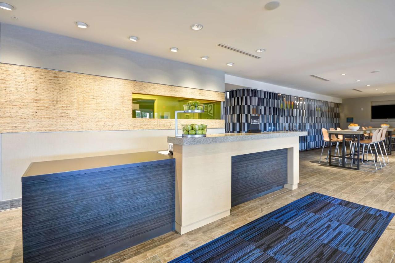 Home2 Suites By Hilton Charles Town Ngoại thất bức ảnh